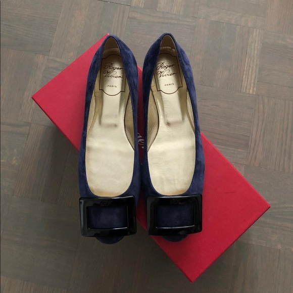 Suede flats - Picture 1 of 3